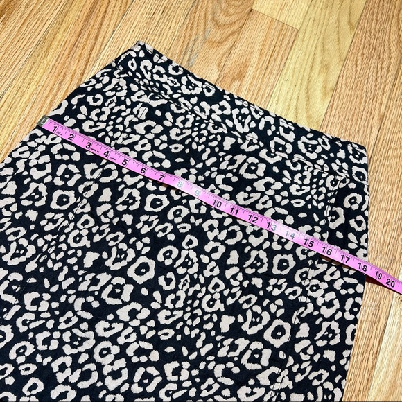 LOFT Black & Tan Cheetah Print Pencil Mini Skirt - Picture 10 of 10